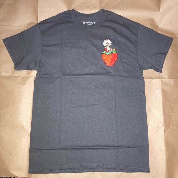 Strawberry shortcake t-shirt - Picture 2 of 7